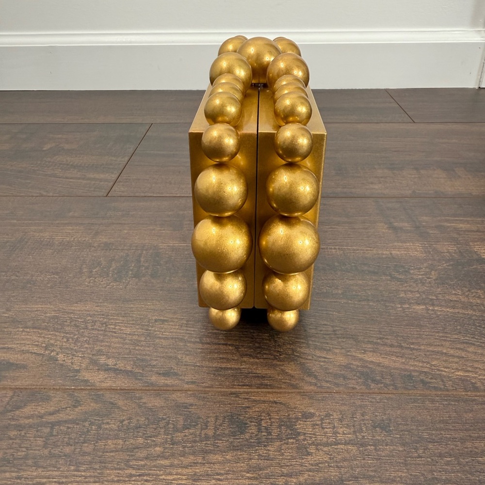 Cult Gaia Eos Clutch - Picture 4 of 12